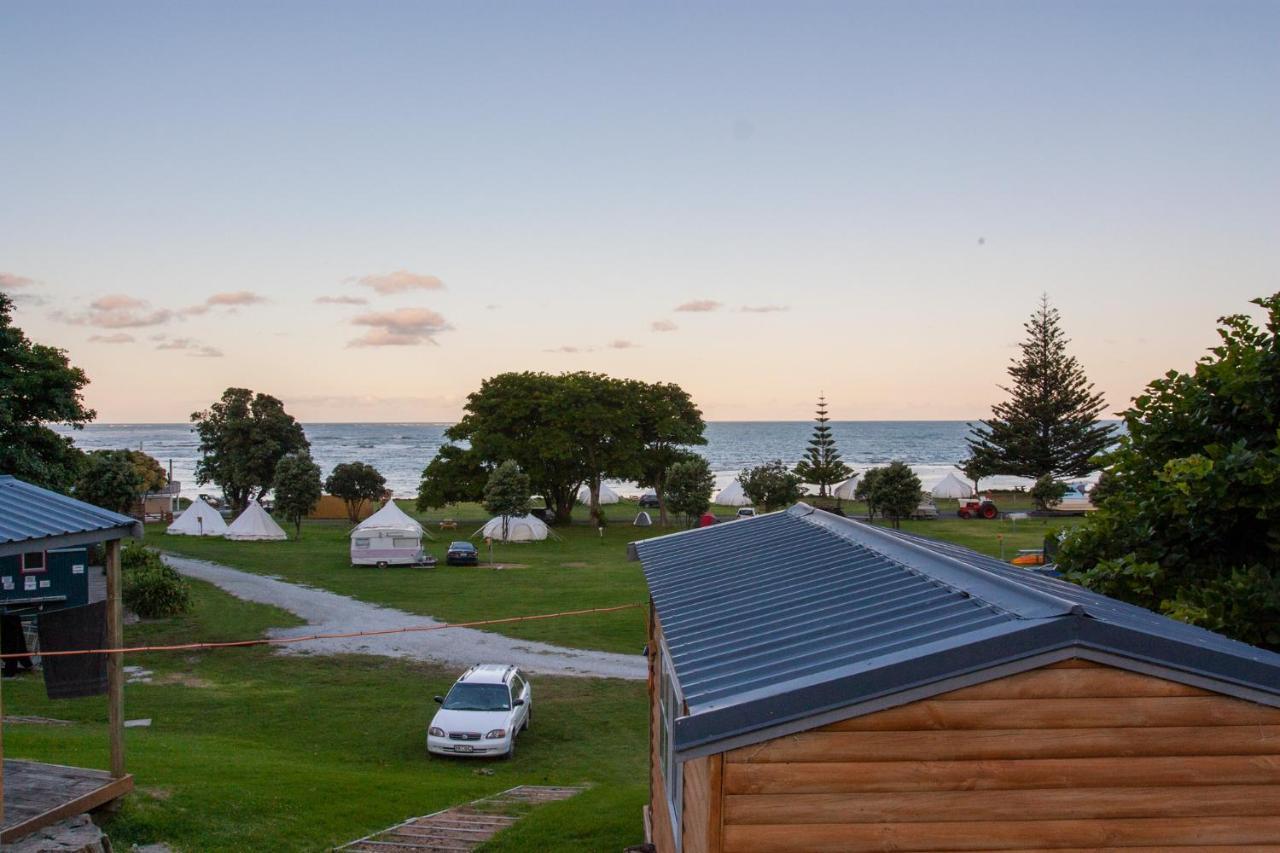 Hotel Tatapouri Bay à Gisborne Extérieur photo